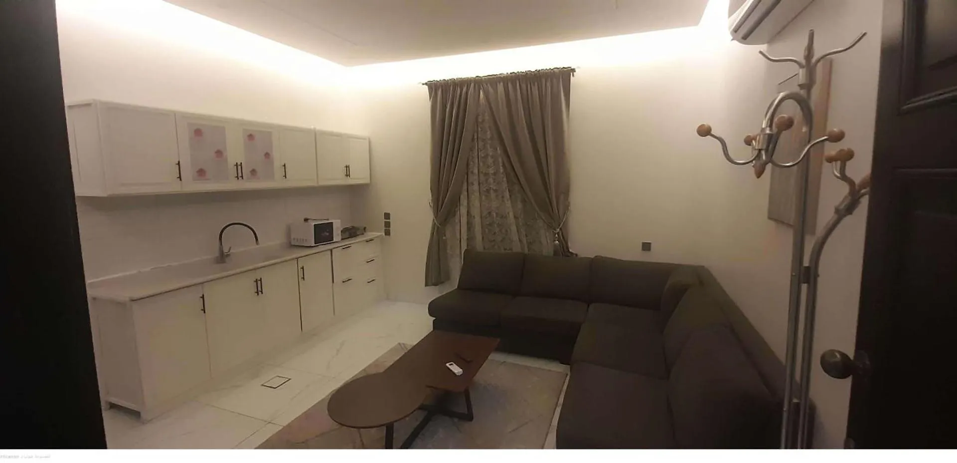 اصايل ٢٠ Apartment Jeddah 0*,